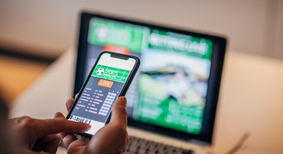 Jeux de hasard en ligne sur mobile et ordinateur portable